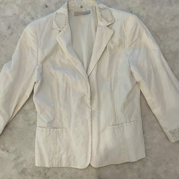 Jacket - Picture 1 of 6